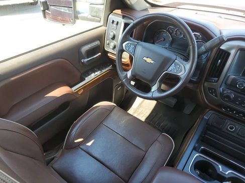 Used 2017 Chevrolet Silverado 2500 High Country w/ Duramax Plus Package AWD/4WD image 13
