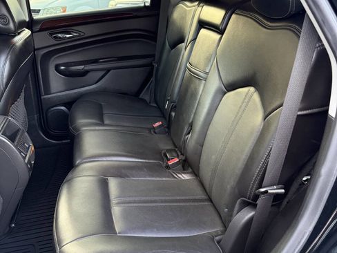 Used 2014 Cadillac SRX Luxury FWD image 25
