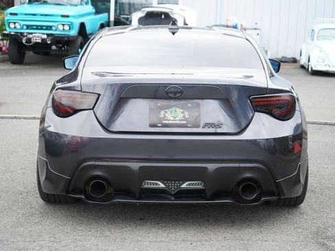 Used 2013 Scion FR-S RWD image 4