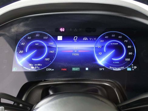 Used 2023 Mercedes-Benz EQS 580 4MATIC SUV image 45