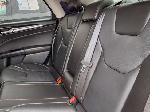 Used 2013 Ford Fusion Titanium w/ Titanium Driver Assist Pkg image 7