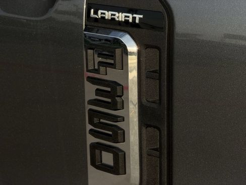 New 2026 Ford F350 Lariat w/ FX4 Off-Road Package AWD/4WD image 9