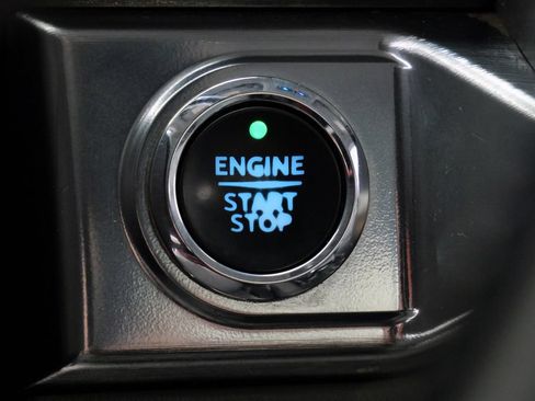 Used 2021 Ford F150 Lariat w/ Equipment Group 502A High AWD/4WD image 28