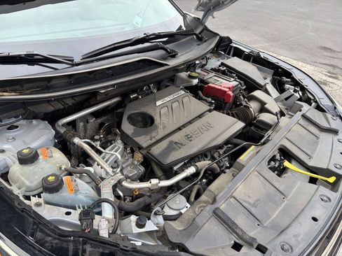 Used 2025 Nissan Rogue SV AWD/4WD image 27