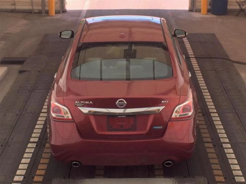 Used 2013 Nissan Altima 2.5 SV w/ 2.5SV Convenience Pkg image 6