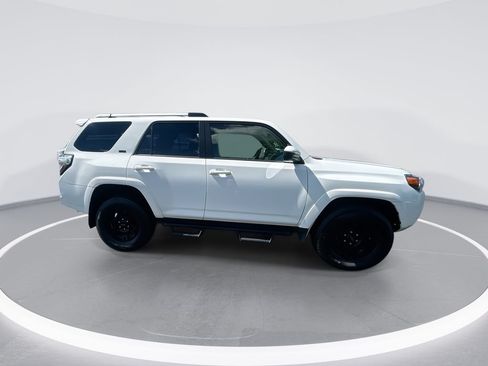 Used 2023 Toyota 4Runner SR5 AWD/4WD image 8