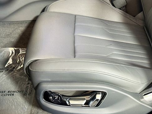 New 2025 Audi A8 L 3.0T image 17