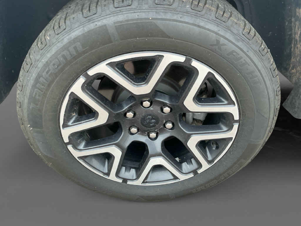 Used 2025 RAM 1500 Laramie AWD/4WD image 14