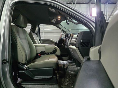 Used 2021 Ford F250 XL w/ STX Appearance Package AWD/4WD image 17