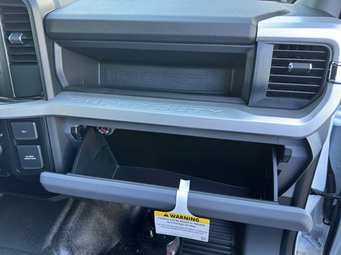 New 2025 Ford F350 XL w/ XL Chrome Package image 10