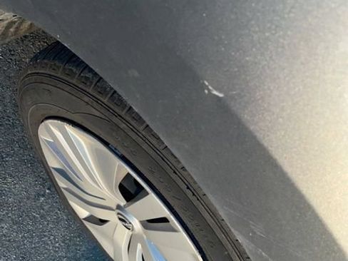 Used 2023 Nissan Leaf S image 20