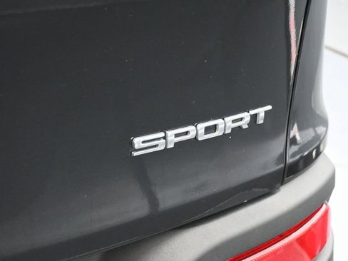 Used 2016 Jeep Cherokee Sport AWD/4WD image 32