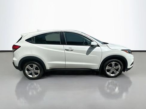 Used 2020 Honda HR-V LX image 5
