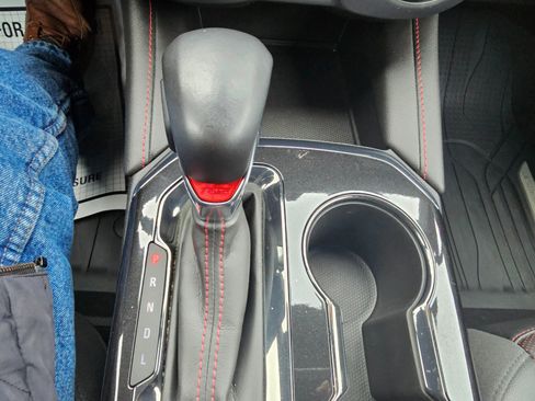 Used 2022 Chevrolet Blazer RS w/ Enhanced Convenience Package image 53