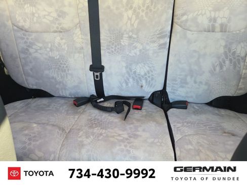 Used 2018 Jeep Wrangler Unlimited Sahara image 17