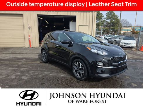 Used 2021 Kia Sportage EX w/ EX Technology Package image 13