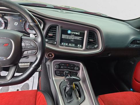 Used 2022 Dodge Challenger R/T Scat Pack RWD image 11