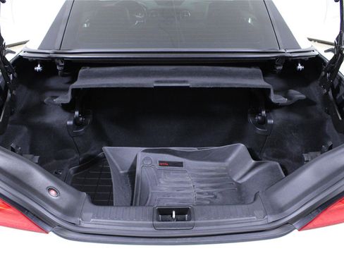 Used 2013 Mercedes-Benz SL 550 image 10
