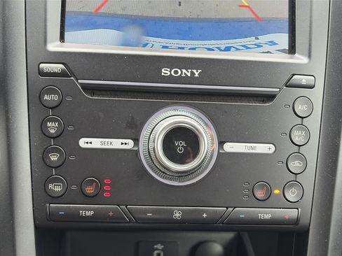 Used 2017 Ford Fusion Titanium image 33