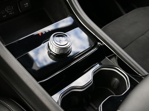 Used 2021 Jeep Grand Cherokee L Laredo image 25