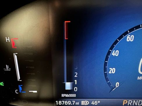 Used 2025 Ford Escape Active image 24