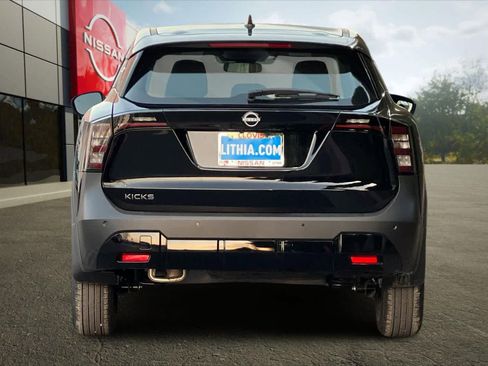 New 2026 Nissan Kicks S FWD image 9