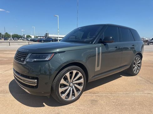 Used 2023 Land Rover Range Rover SE AWD/4WD image 1