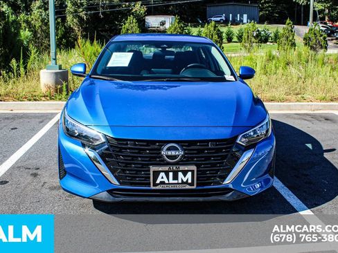 Used 2024 Nissan Sentra SV FWD image 9