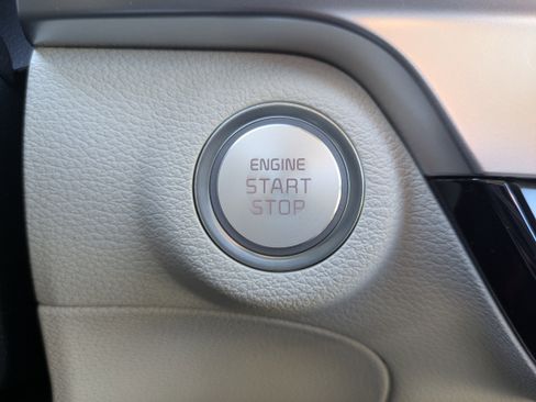 New 2025 Kia Telluride EX image 32