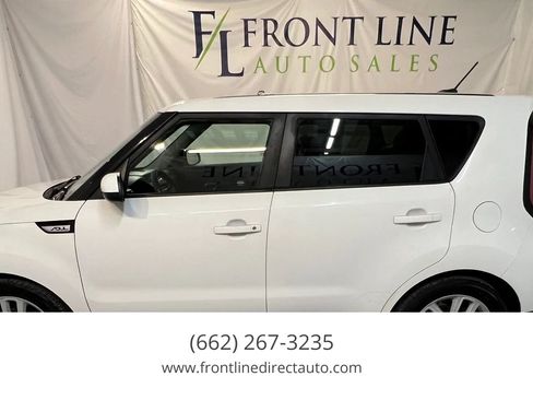 Used 2019 Kia Soul + FWD image 4