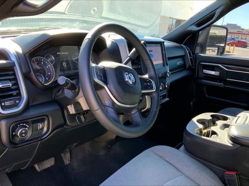 Used 2024 RAM 2500 Big Horn image 11