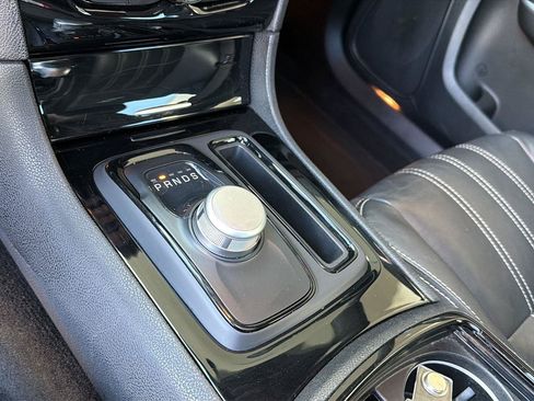 Used 2022 Chrysler 300 S RWD image 28