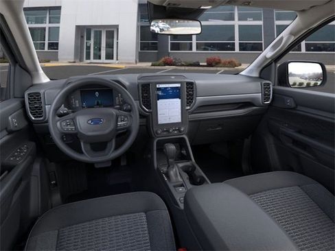 Used 2025 Ford Ranger XL w/ Trailer Tow Package image 9