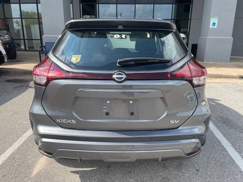 Used 2023 Nissan Kicks SV FWD image 7