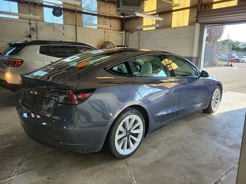 Used 2023 Tesla Model 3 Standard Range RWD image 2