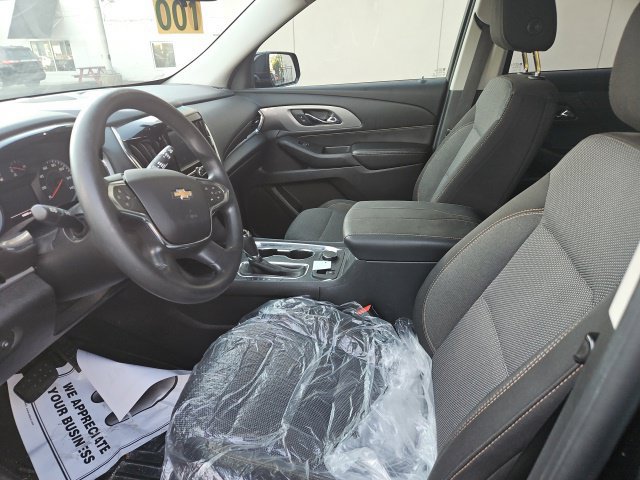 Used 2018 Chevrolet Traverse LS FWD image 9