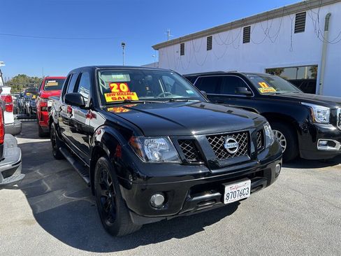 Used 2020 Nissan Frontier SV w/ Midnight Edition Floor Mats image 24
