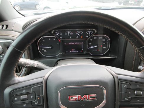 Used 2022 GMC Sierra 2500 AT4 w/ AT4 Preferred Package AWD/4WD image 34