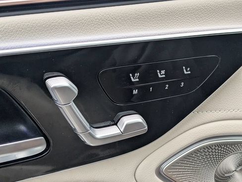 Certified 2023 Mercedes-Benz EQS 580 4MATIC Sedan image 8