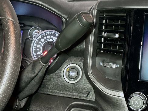 New 2026 RAM 2500 Tradesman w/ Chrome Appearance Group AWD/4WD image 11