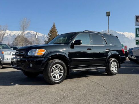 Used 2004 Toyota Sequoia Limited image 1