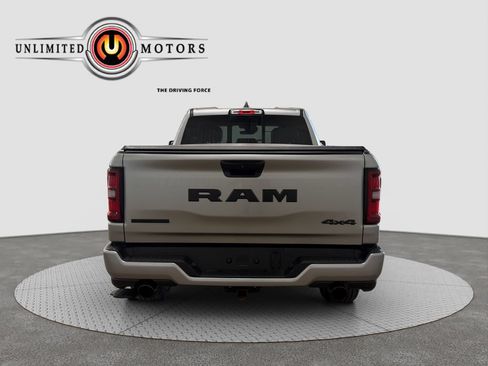 Used 2025 RAM 1500 Big Horn AWD/4WD image 23
