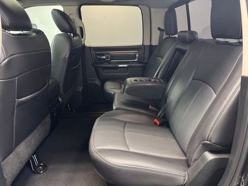 Used 2018 RAM 1500 Laramie AWD/4WD image 33