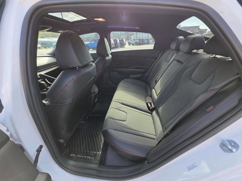 Used 2025 Hyundai Elantra N Line image 14