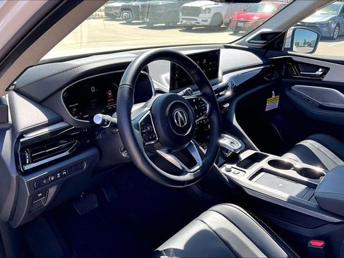 Certified 2026 Acura MDX FWD w/ Technology Package image 16
