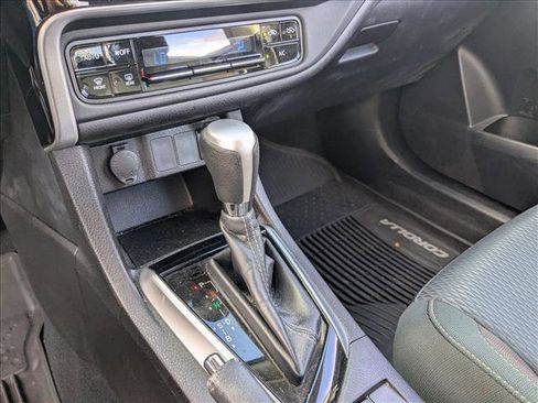 Used 2019 Toyota Corolla LE image 11