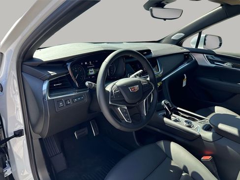 New 2026 Cadillac XT5 Sportv w/ LPO, Onyx Lite Package AWD/4WD image 30