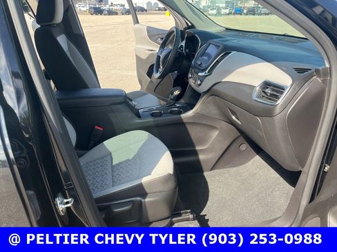Used 2024 Chevrolet Equinox LS image 18