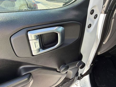 Used 2024 Jeep Wrangler Sport image 20