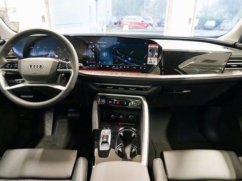 Used 2025 Audi Q5 Premium Plus image 9